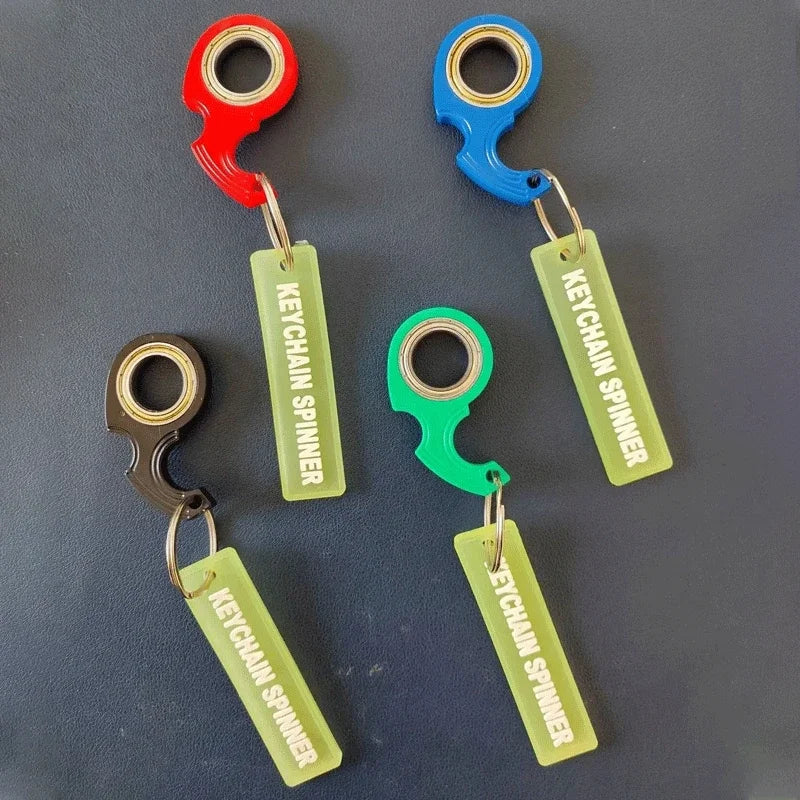 1PCS Hot Sale New Karambit Spinner Finger Swivel Claw Knife Keychain High Quality Metal Grain Texture Fidget Spinner Metal Keych Vue