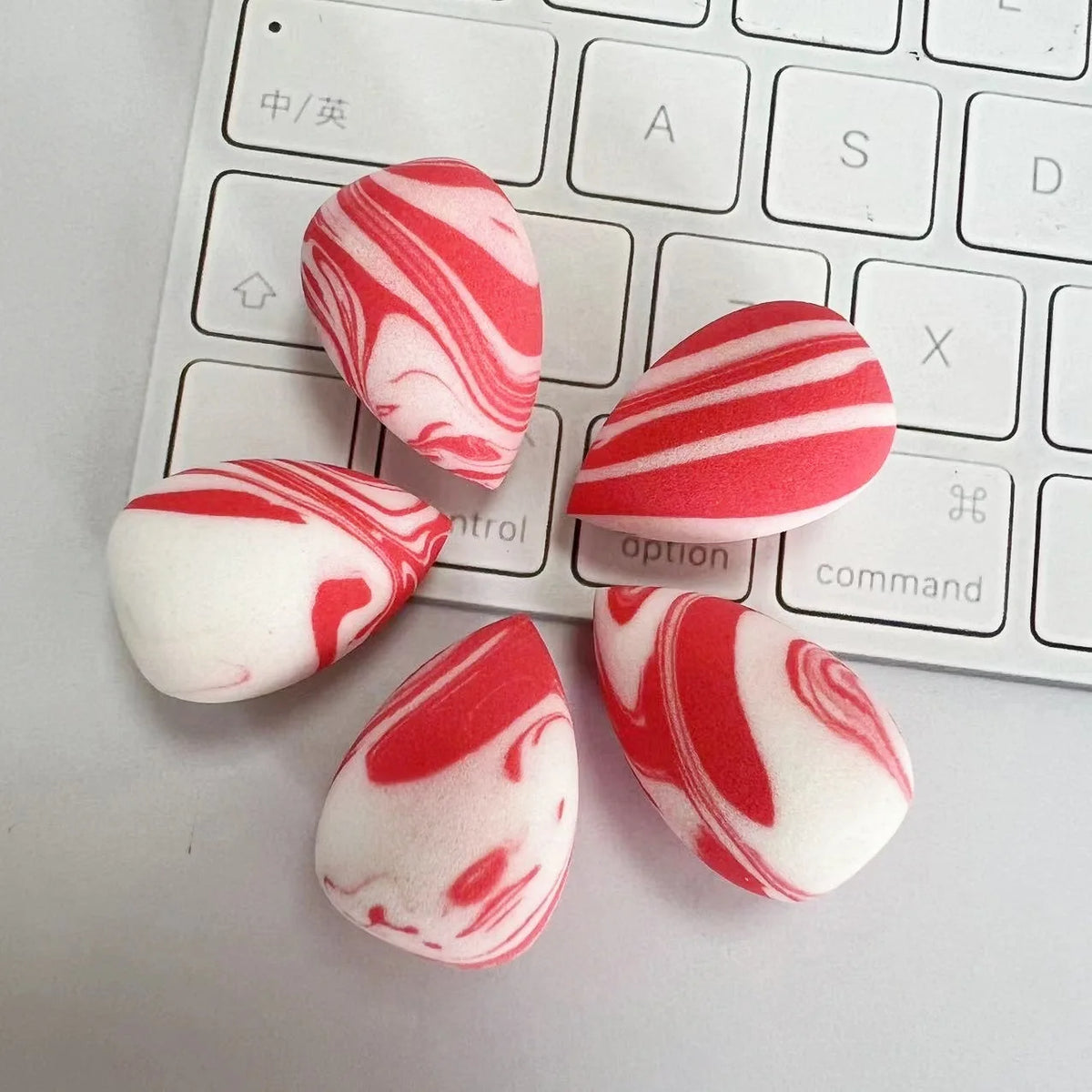 5PCS Ombre Multi-Use Makeup Sponges - Professional Face Blending Tools for Flawless Liquid Powder Color Cosmetics Vue 02874-Red