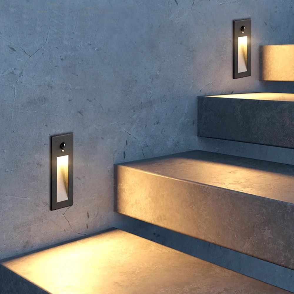 SANDIY Outdoor Step Light Motion Sensor IP65 LED Wall Sconce Outdoor LED Wall Sconce Vue