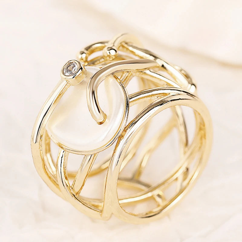 Huitan Cross Ring with Imitation Pearl & Cubic Zirconia | Women Fashion Ring Vue