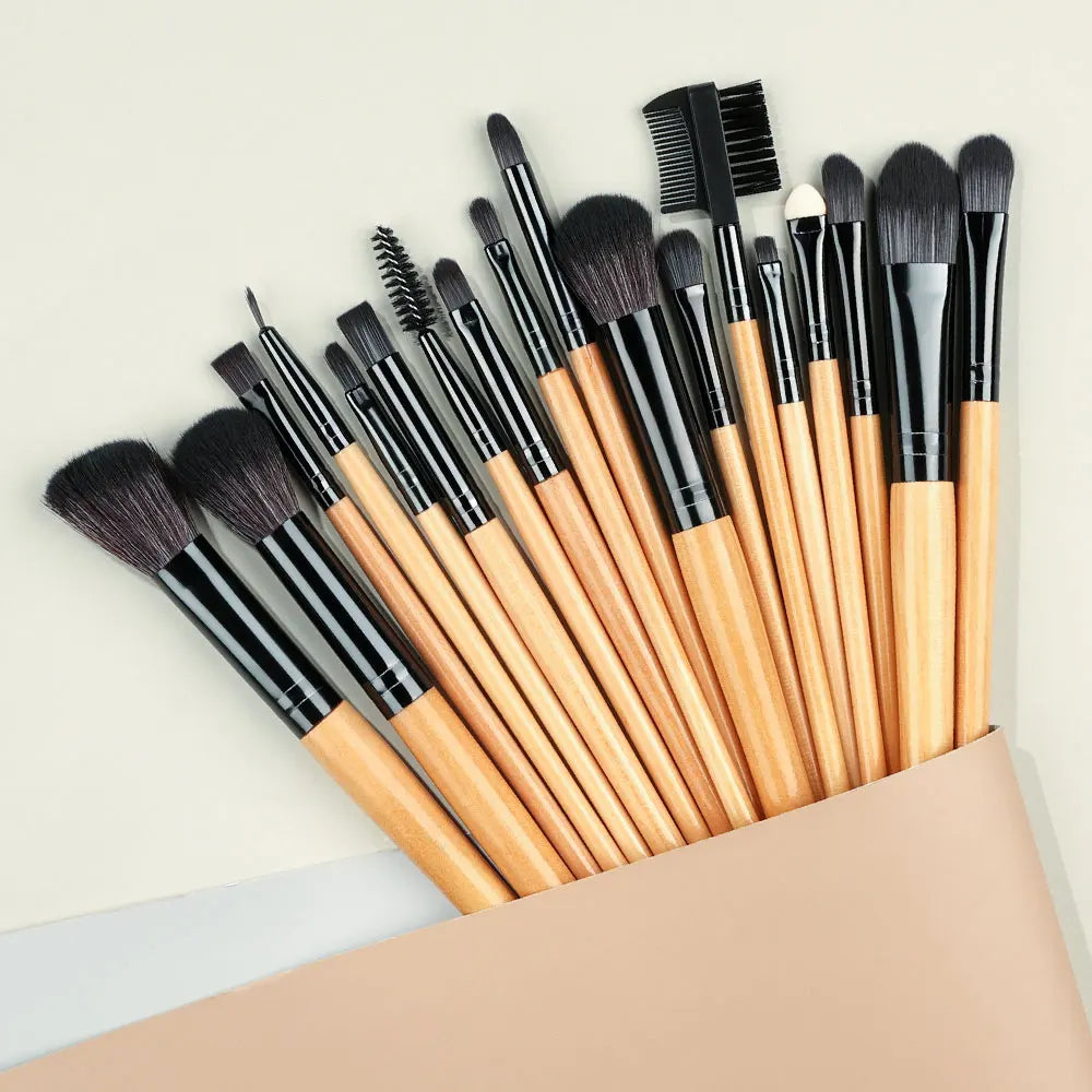 Makeup Brushes Set Professional Premium Synthetic Kabuki Foundation Concealers Powder Blush Blending Face Eye Shadows Brush Kits Vue