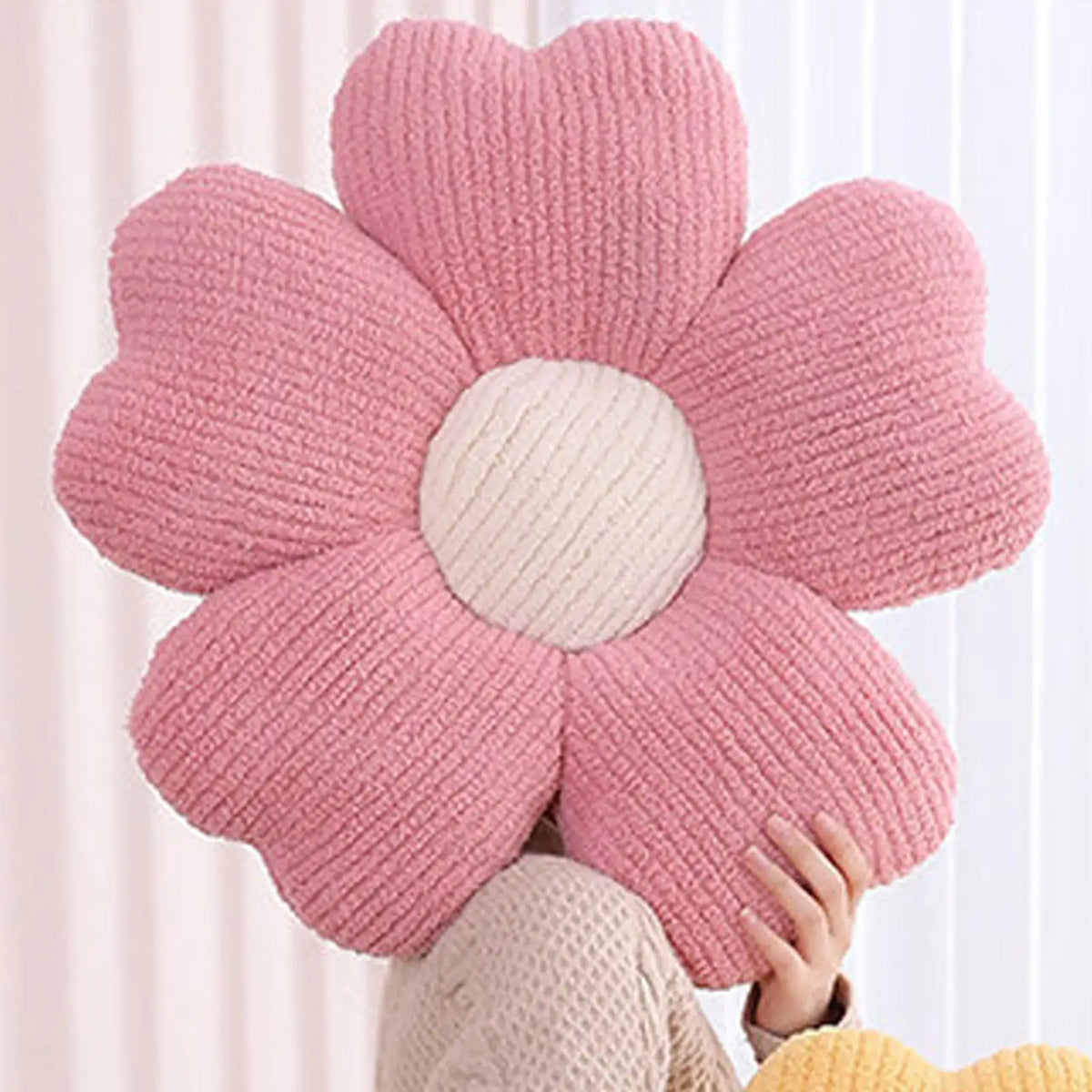 Flower Petal Pillow Soft Romantic Cuddly Stuffed Cushion Petal Shape Plush Pillow for Couch Living Room Bed Bedroom Patio Vue