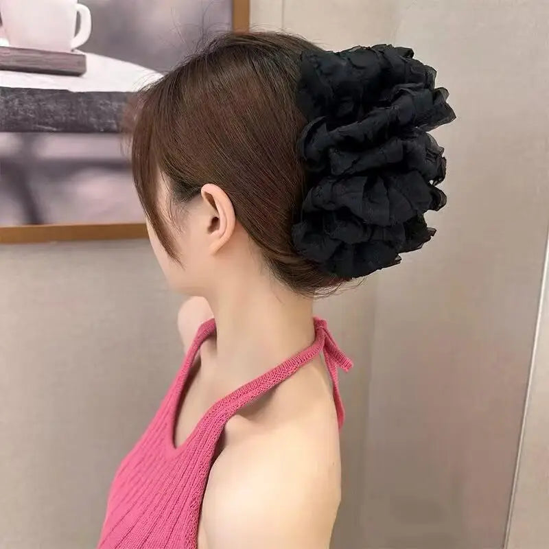 Beautiful Black Mesh Flower Hair Clip for Women Shark Grip Claw Ideal for Parties and Formal Occasions Vue A4 one size