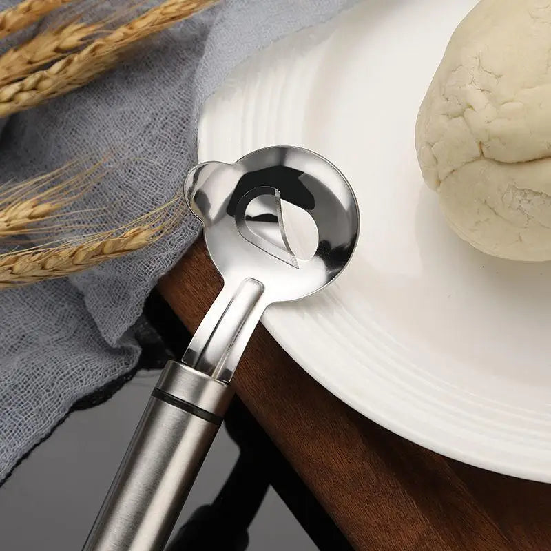 High-Performance Stainless Steel Noodle Cutter Reliable Slicing for Pasta Making Vue