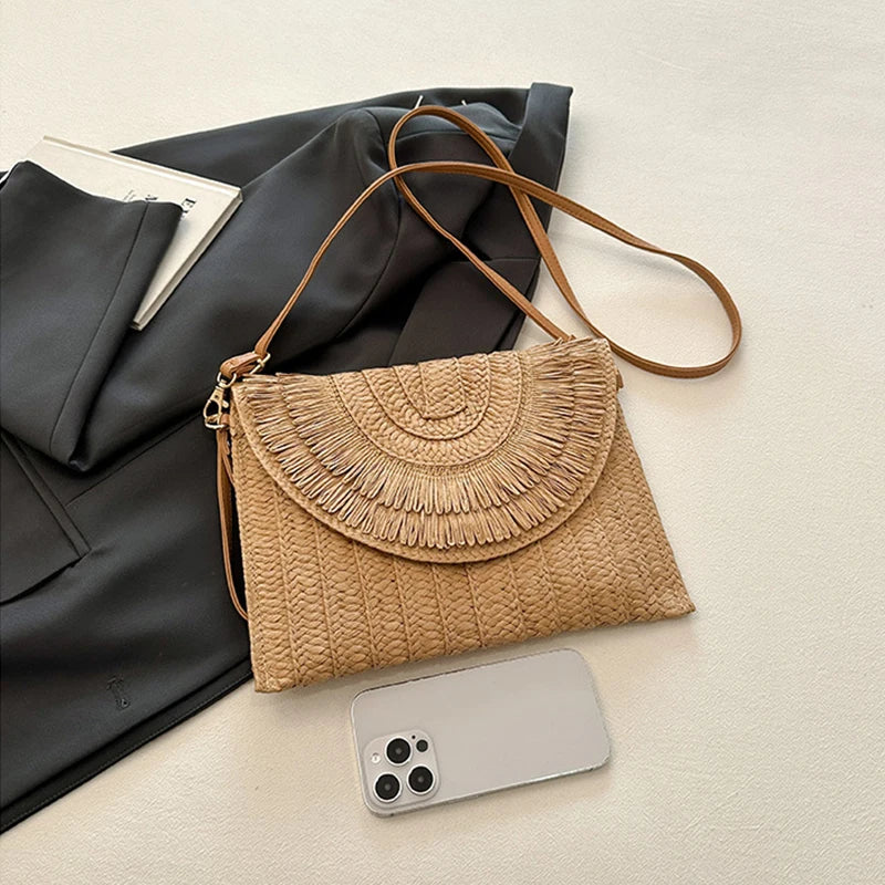 Straw Handmade Weave Clutch Bag Solid Pouch Purse Female Summer Flap