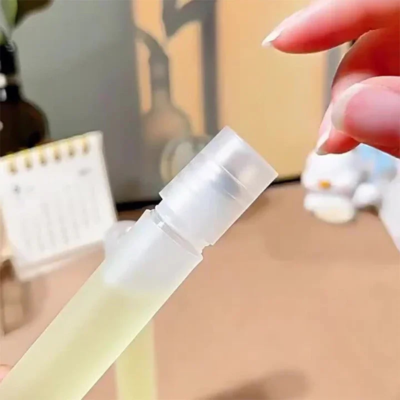 vvocci 10mlDispensing bottle Empty Perfume Roller Ball Bottle Plastic on Bottle with Steel Ball Liquids Oil Container Refillable Vue