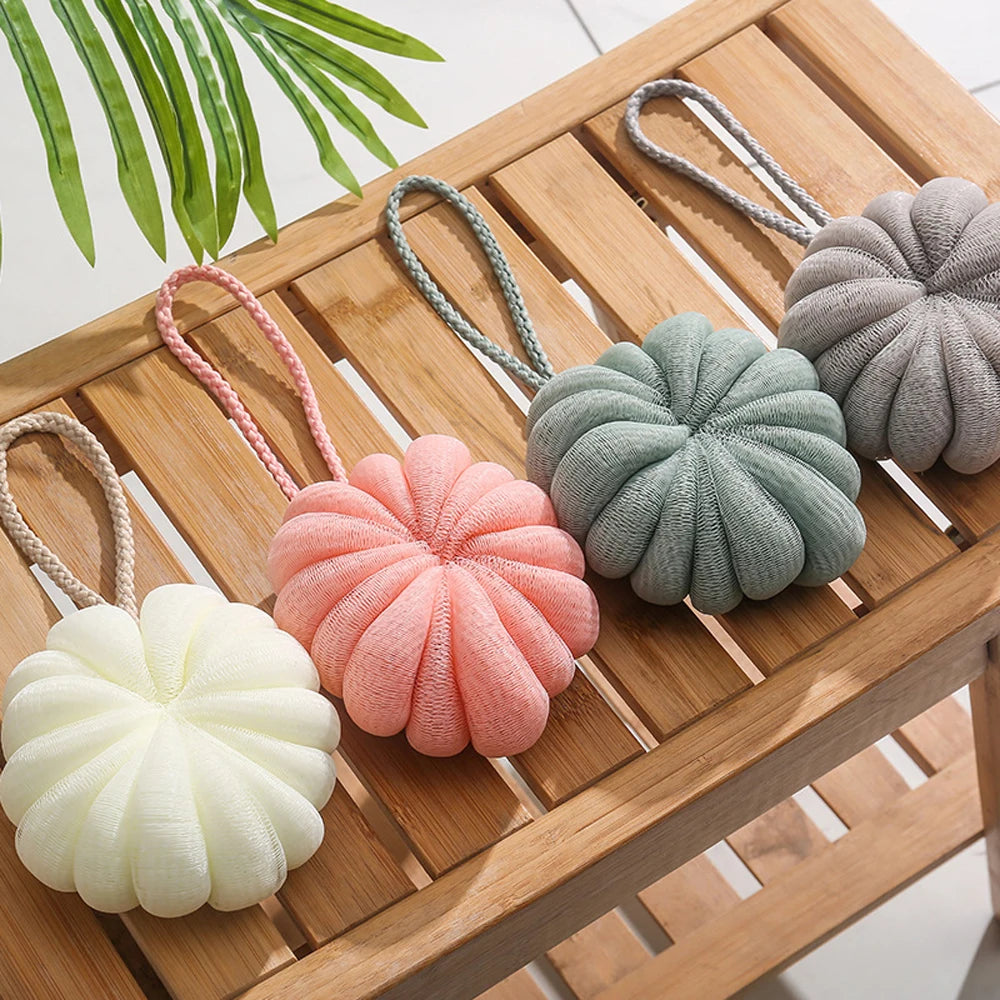 Portable Bath Ball Hanging Rubbing Pumpkin Shape Foam Ball Cute Girl Back Rubbing Bath Supplies Soft and Skin-friendly Bath Ball Vue