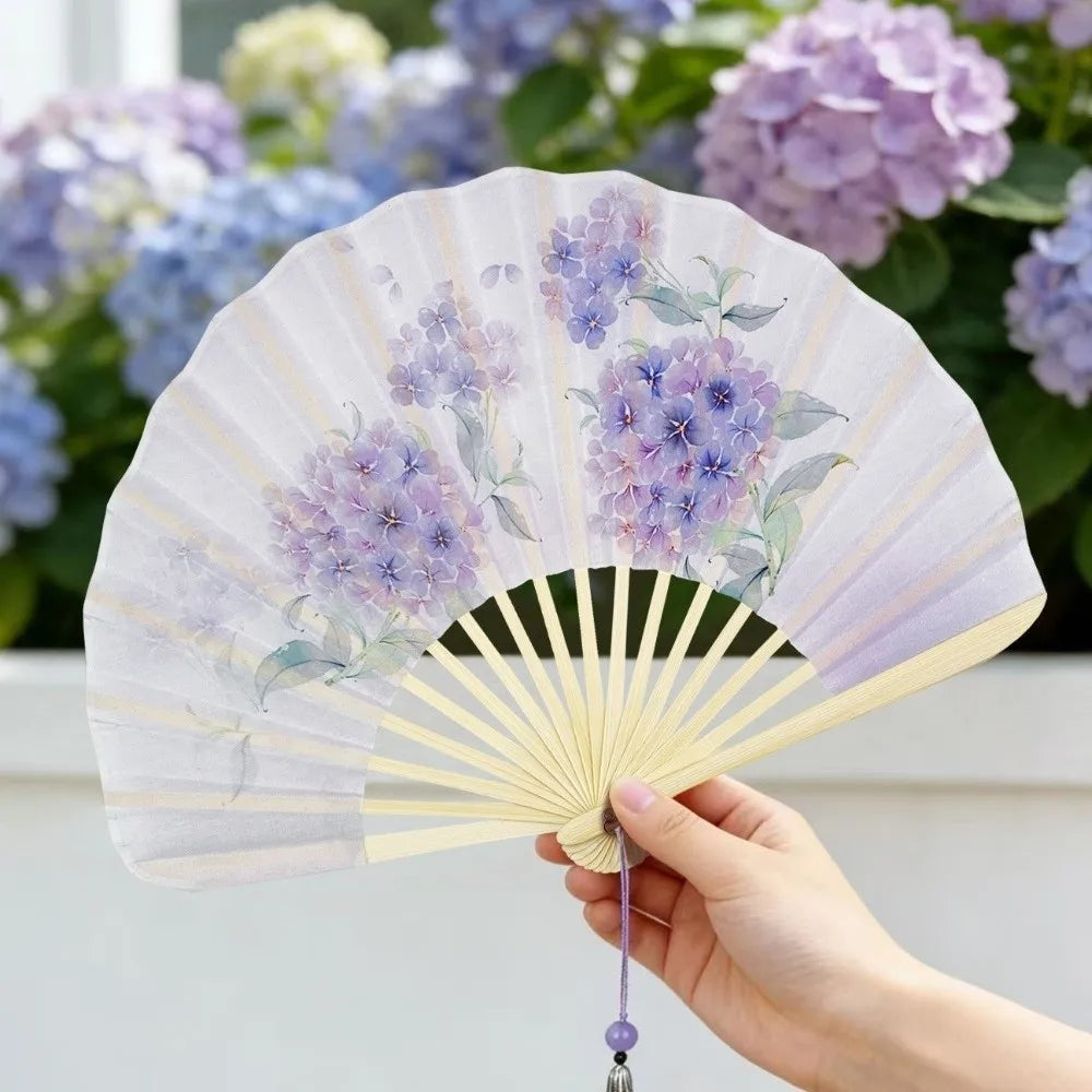 Creative Vintage Folding Fan with Tassel Portable Shell Shape Fan Decorative New Chinese Style Hand Cranked Fan For Girls Vue