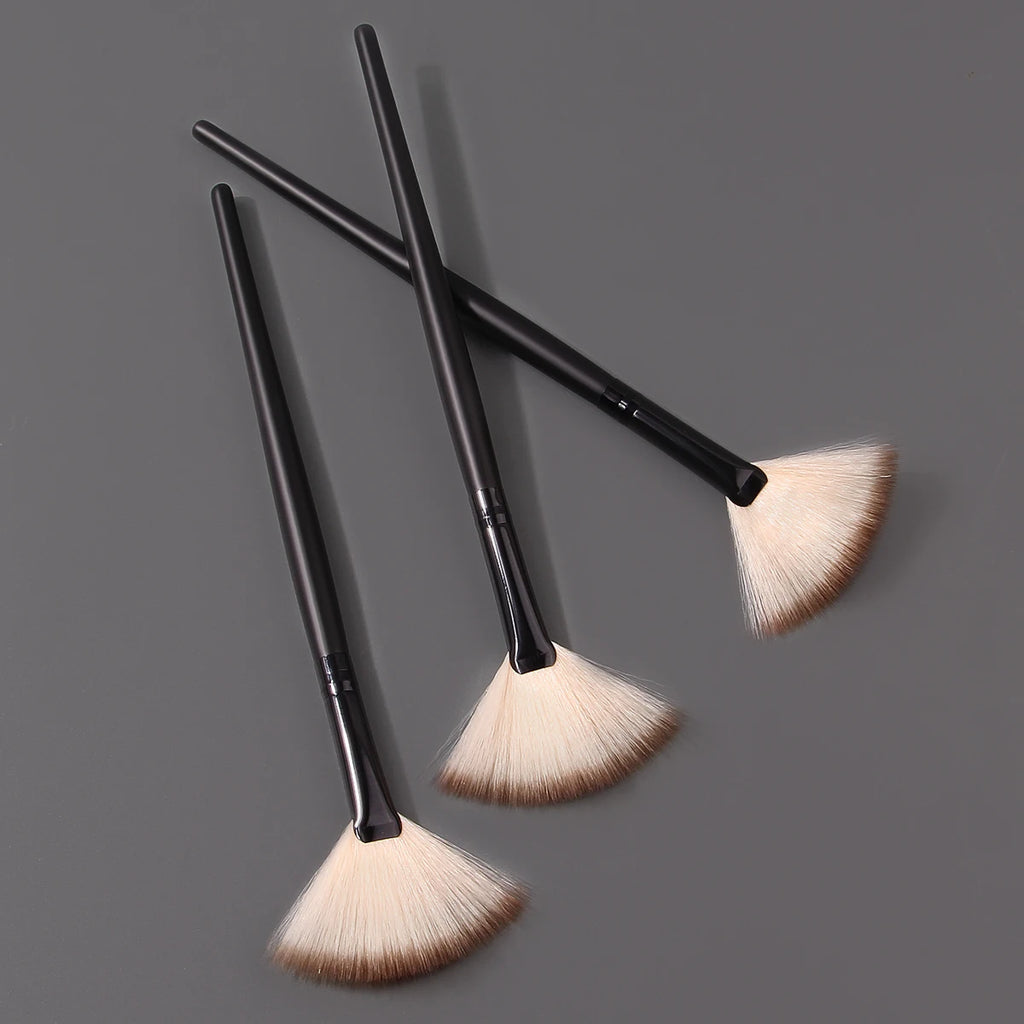 1PCS/3PCS professional makeup brush tools, fan-shaped brush, blush brush, powder brush, multi-purpose portable makeup brush Vue