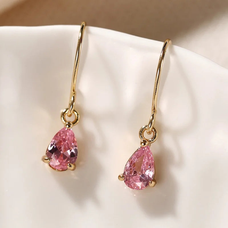 Huitan Dainty CZ Drop Earrings – Women's Fashion Jewelry Drop Earrings Vue