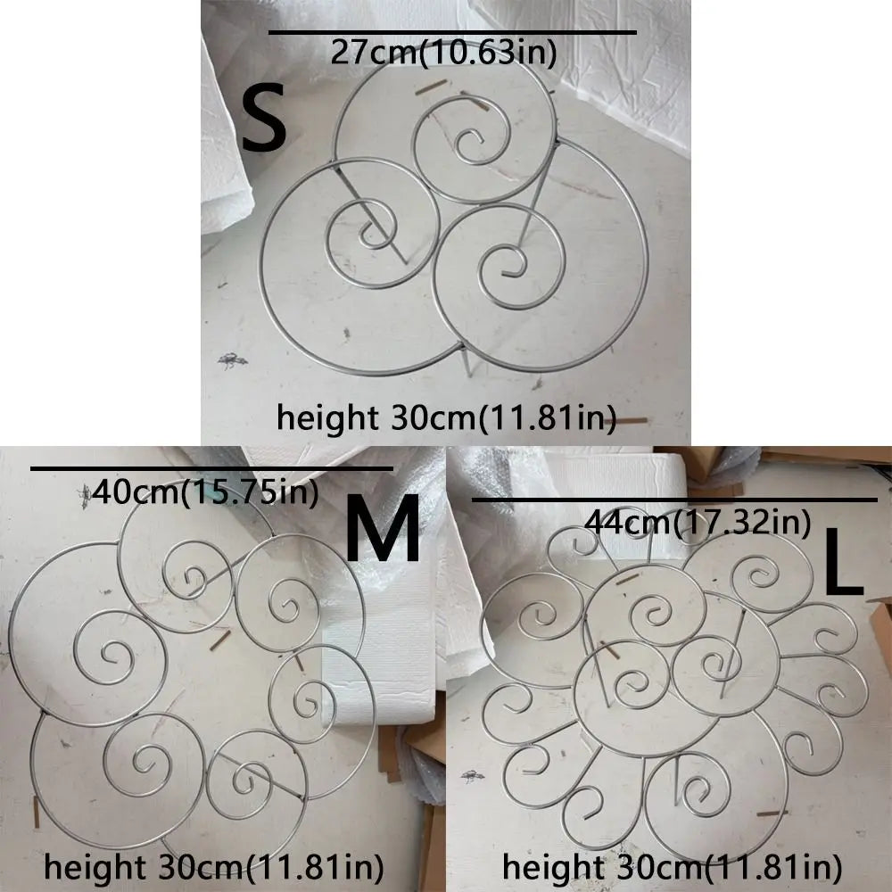 Flower Shaped Metal Plant Support Ring Weather-Resistant Anti Lodging Grow Through Ring Bracket Rust-Proof Iron Art Vue
