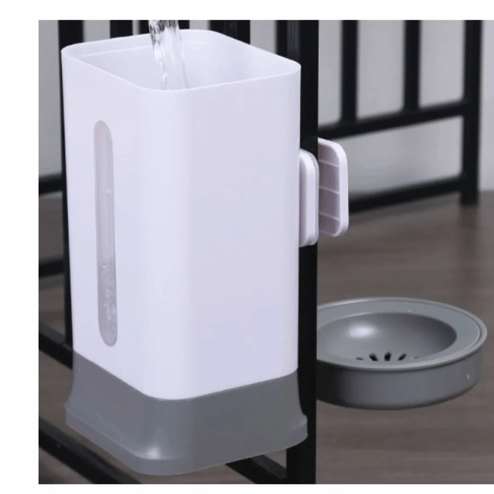 1.5L Dog Water Dispenser Large Capacity Leak-Proof Cage Hanging Water Bottle Easy to Clean Adjustable Hanging Crate Water Bowl Vue Grey-