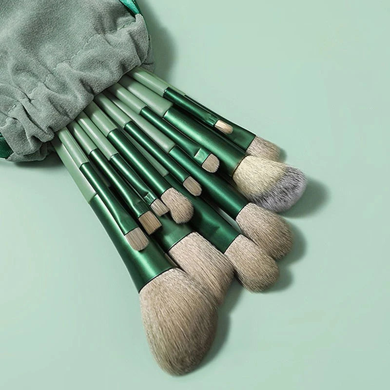 CALIYI Makeup Brushes Sponge Set Make Up for Women Cosmetic Goat Hair Tool Professional Eye Shadow Foundation Blush Blender Egg Vue