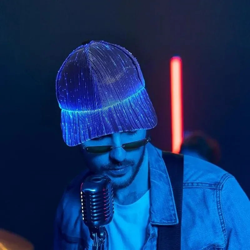 Men Women LED Fiber Optic Cap Hat with 7 Colors Glowing Baseball Hats USB Charging Light Up Caps Hip Hop Cap Night Running Hats Vue