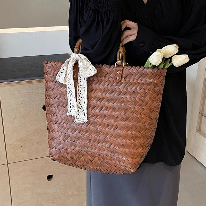 Women Woven Beach Straw Handbag Casual Handmade Hollow Out Rattan