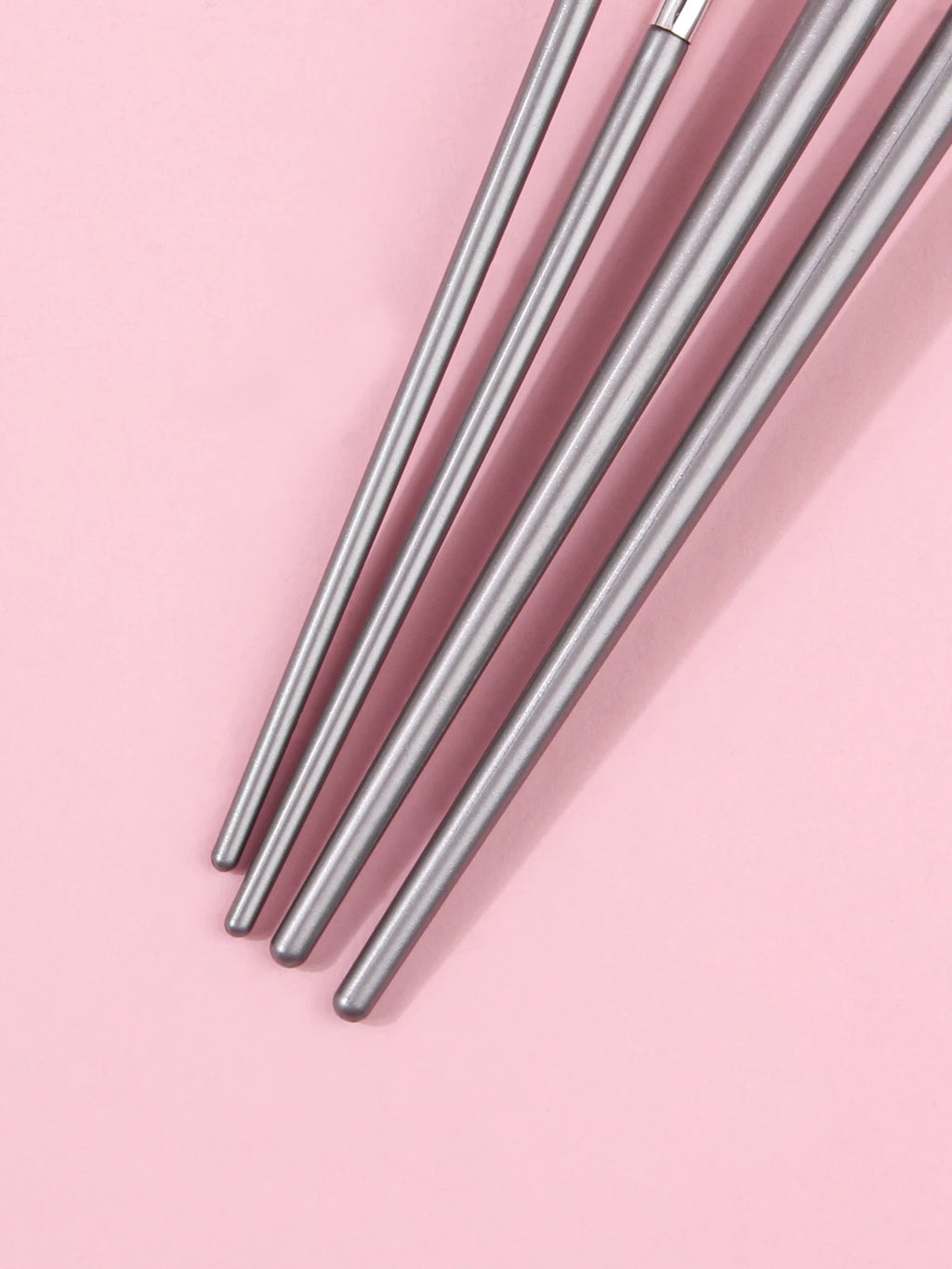 4PCS Liquid Eyeliner Brush Ultra Thin Fine Oblique Angle Flat Head Eyebrow Brush Vue