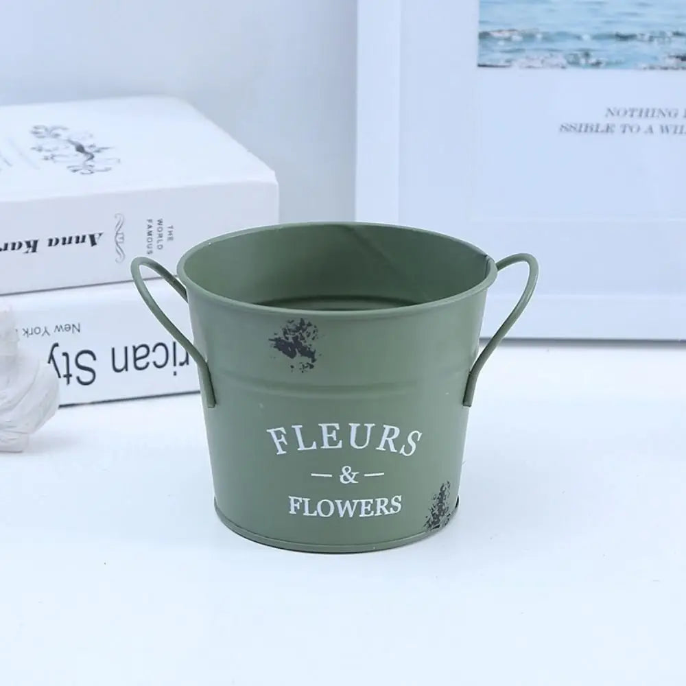 Vintage Decorative Round Flower Pot Corrosion-resistant Handicraft Iron Planter Pot Chic Flower Bucket Ornament Succulent Vue