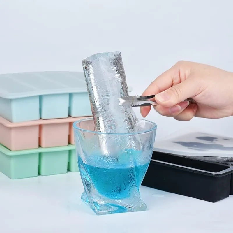 2pcs 4-Slot Large Rectangle Silicone Ice Cube Tray with Lid, Easy To Release, for Home and Commercial Use, Whiskey Ice Cube Mold Vue