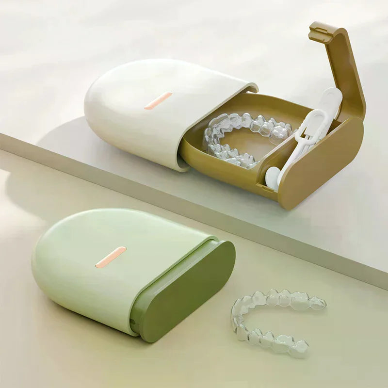 Retainer Case Portable Mouth Guard Box Oral Cleaning False Teeth Denture Storage Box Teeth Aligner Braces Box Orthod Vue