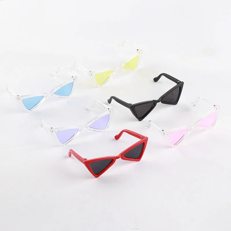 Pet Sunglasses Cat Glasses Pet Trendy Accessories Cool Creative Triangular Dog Glasses for Small Dog Cat Pet Decoration Vue