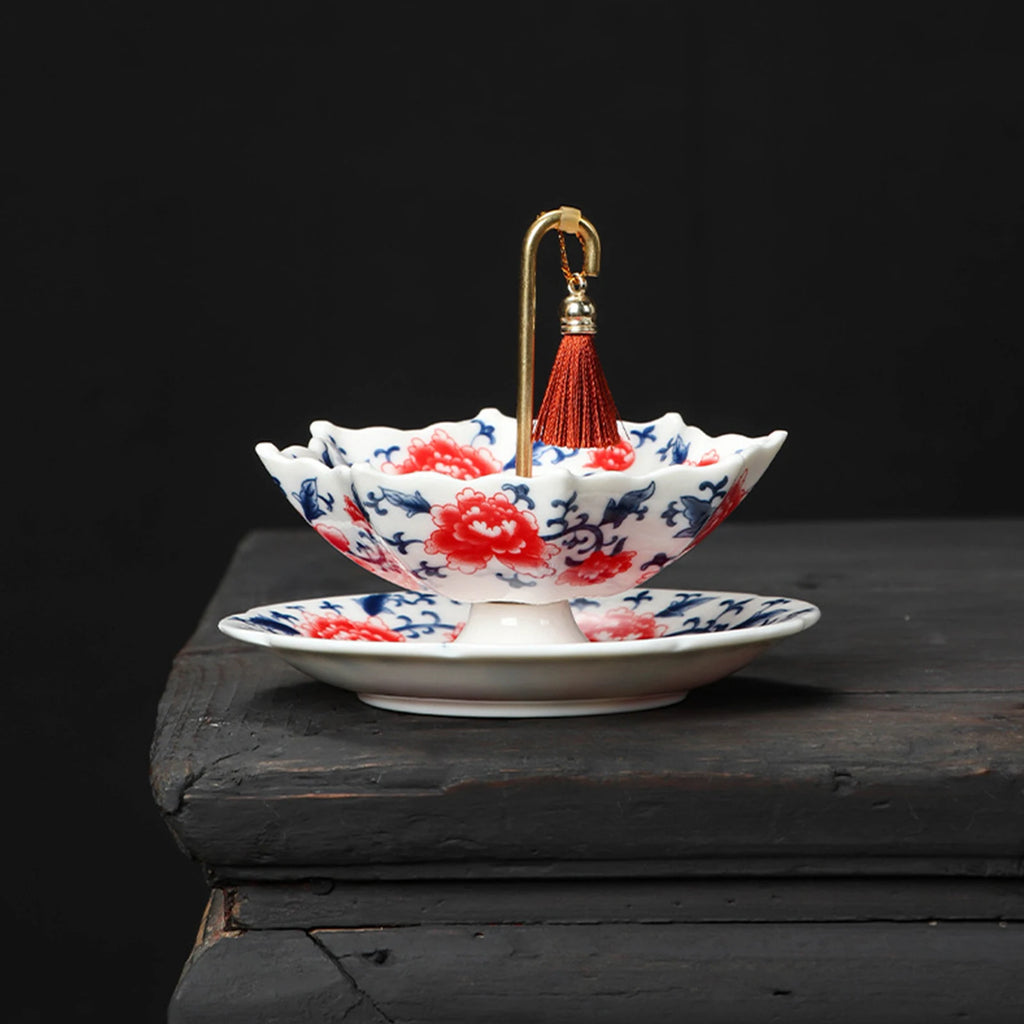 Ceramic Umbrella Tea Strainer & Base – Blue & White Porcelain Porcelain Tea Strainer Vue