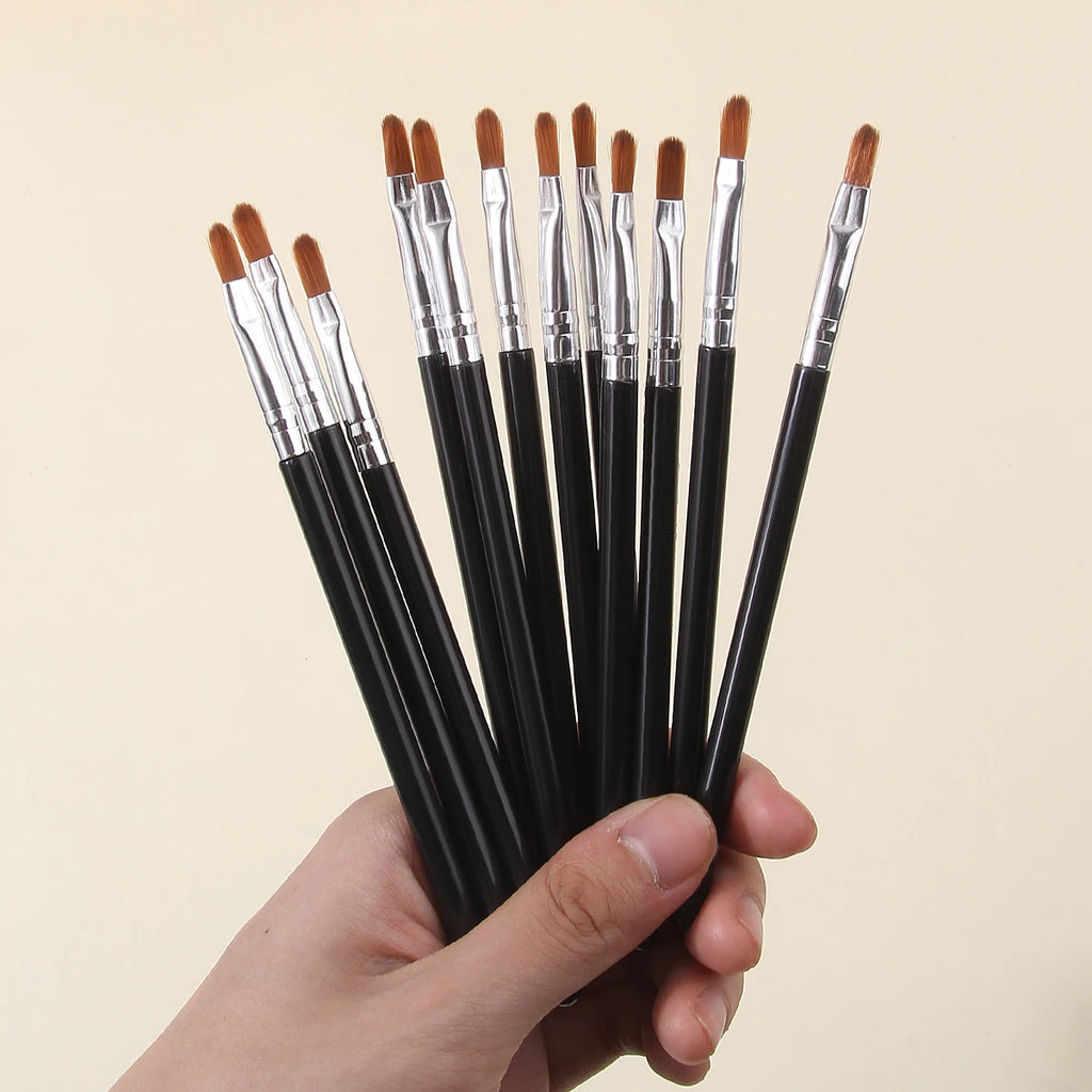12-Piece Professional Lip Makeup Brush Set - Soft and Precise for Shaping Lips. Multi-Functional Beginner Beauty Tools. Vue