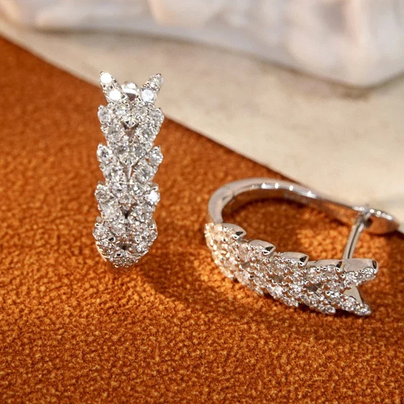 Huitan V-Shaped Leaf Hoop Earrings – Cubic Zirconia for Women Hoop Earrings Vue