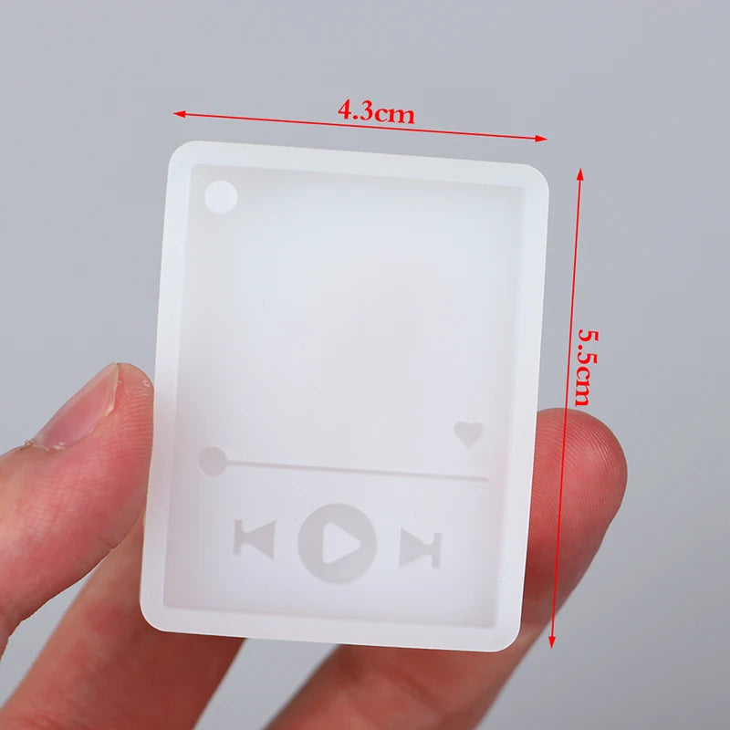 1PCS Super Glossy Epoxy Resin Player Mold Keychain Casting Silicone Mould DIY Crafts Vue 1PCS