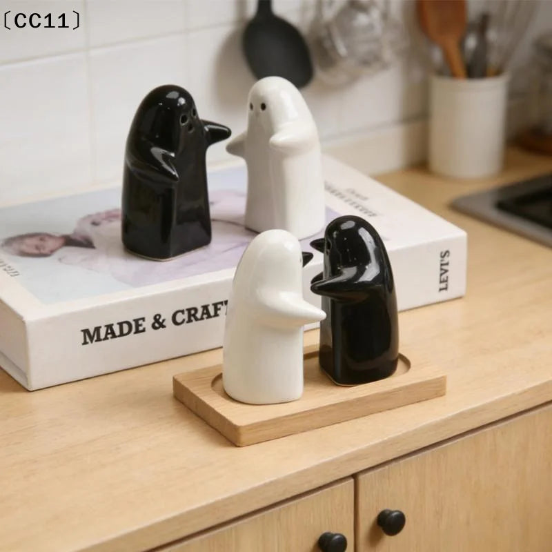 Ceramic Ghost Mini Pepper Salt Pot Seasoning Creative Hug Little