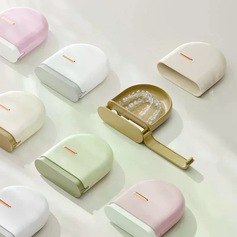 Retainer Case Portable Mouth Guard Box Oral Cleaning False Teeth Denture Storage Box Teeth Aligner Braces Box Orthod Vue