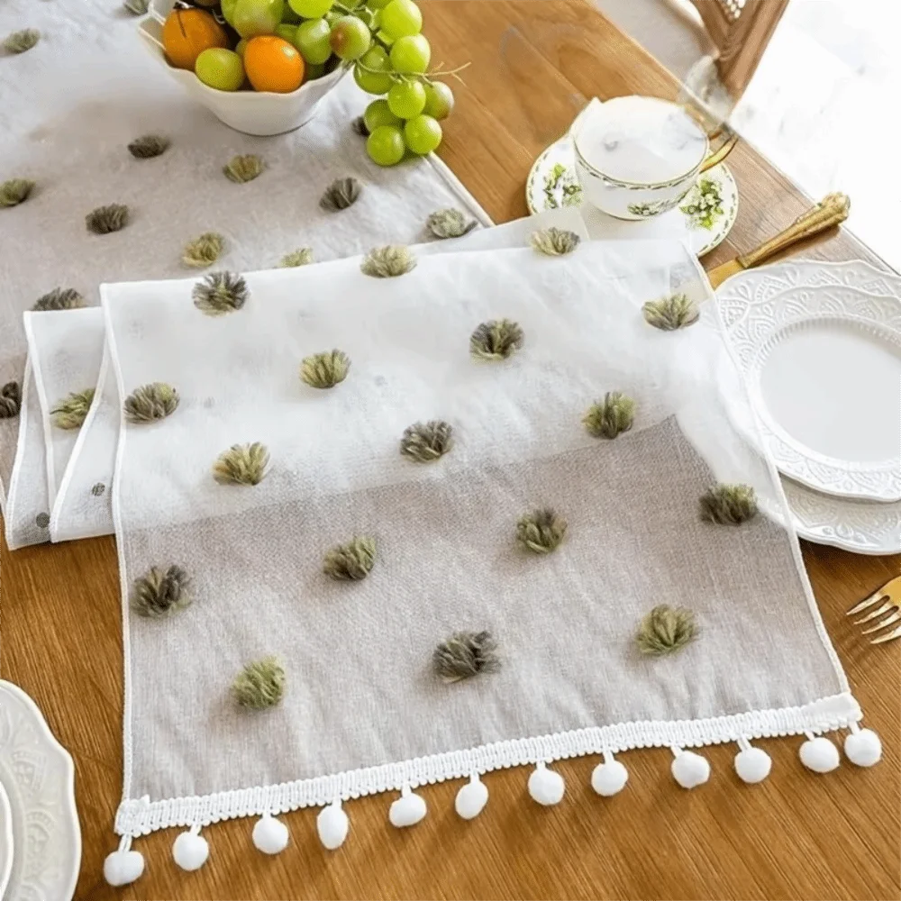 INS Style Nordic Style Lace Table Runner Gauze Rectangular Table Linen French-style with 3D Pom-poms Bookcase Cover Party Vue