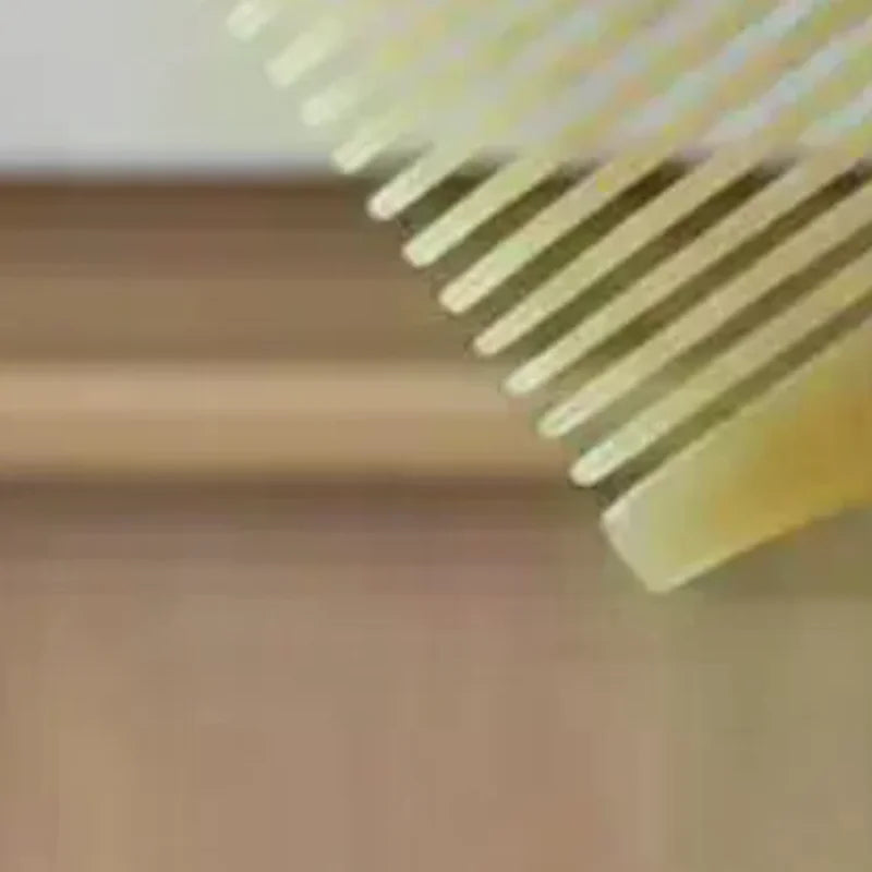 Anti static massage comb, natural cow horn comb, exfoliating comb, fine teeth can reduce hair breakage and hair loss Vue