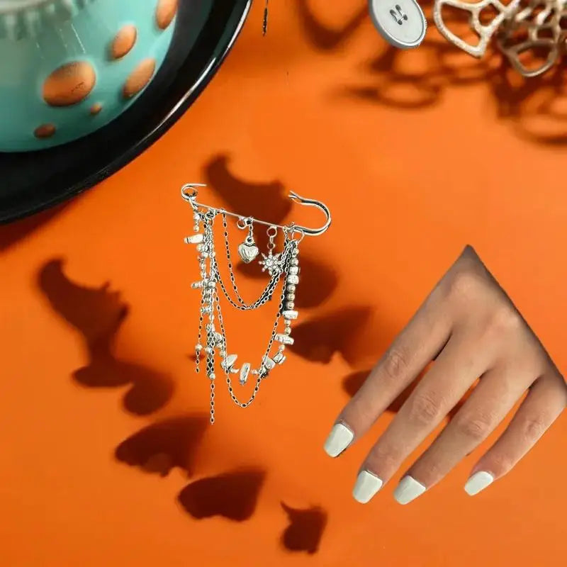 Women Fashion Tassel Brooch Pins Coat Waist Buckle Trouser Leg Decor Button Clasps Jewelry Vue