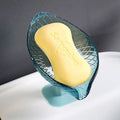1Pc Leaf Design Drain Soap Box with Suction Cup Decorative Plastic Self Draining Bathroom Soap Tray Bathroom Organizers Storage Vue Blue 1pcs