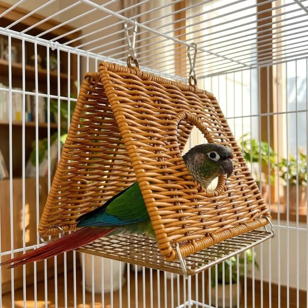 Imitate Rattan Parrots Woven Bird Nests Triangular Breathable Hamster Hideout Cave Metal Clips Mesh Bottom Pet Sleeping House Vue