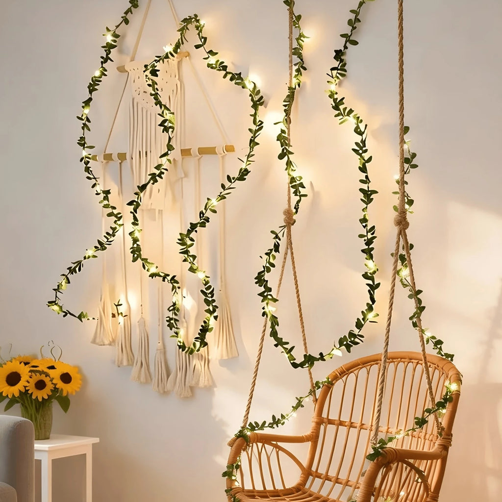 Hanging Green Vine LED Fairy String Lights, Artificial Ivy Decor Lights for Bedroom Patio Wedding Party Indoor Outdoor Decor Vue