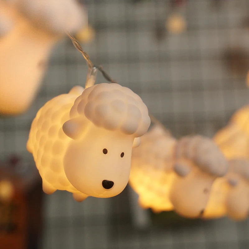 Adorable Curly Wool Sheep Fairy Light Strings, Soft Silicone Cartoon Sheep Glowing Pendants, Battery Powered Room Lighting Vue