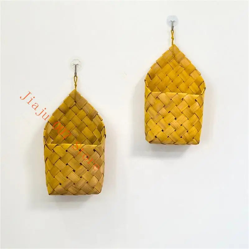 Wooden Wall Hanging Flower Basket – Handcrafted Décor Wall Hanging Planter Vue