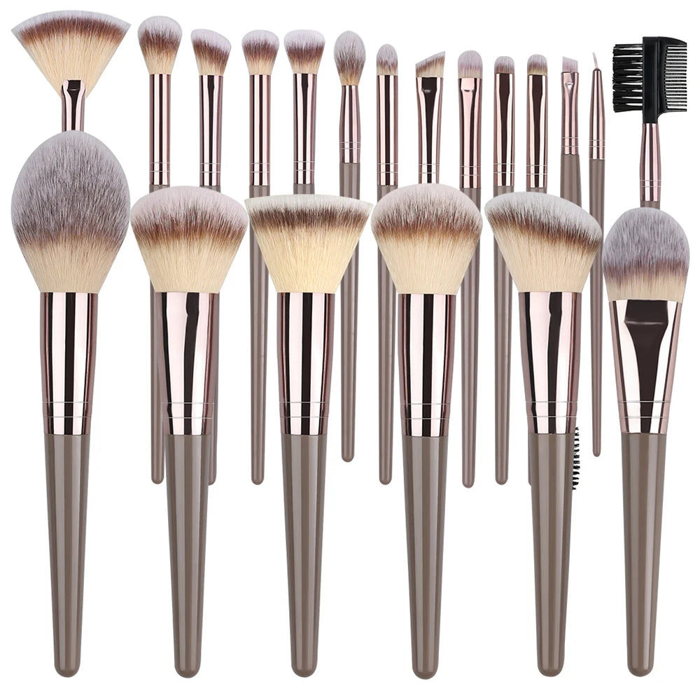 Professional Makeup Brush Set 20Pc Premium Makeup Brush Foundation Concealer Powder Blush Eyeshadow Eyeliner Blending BeautyTool Vue Z20