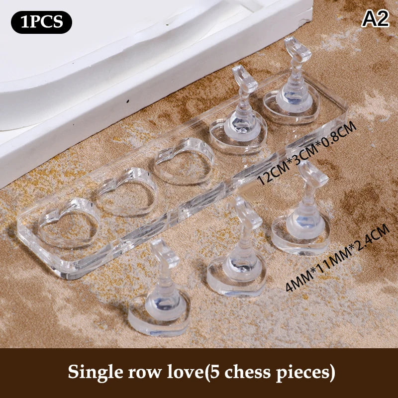 Non-Magnetic Acrylic Cartoon Bear Love Shape Nail Stand False For Cat Eye Gel Press On Nails Display Stand Tips Holder Vue A2