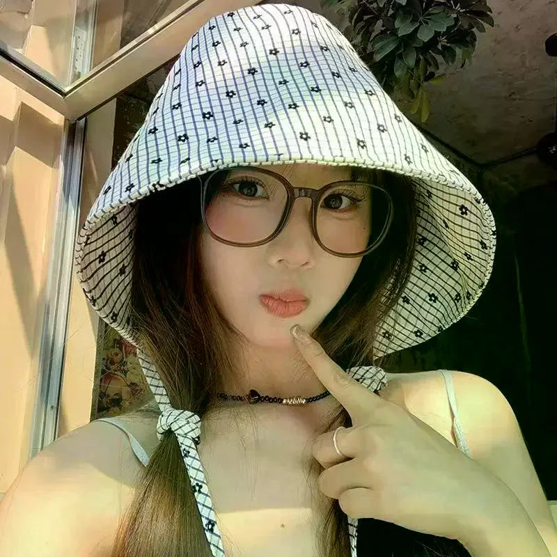 Bucket Hat Wide Brim Floral Pastoral French Striped Lace Up Sun Protection for Outdoor Summer Events Vue