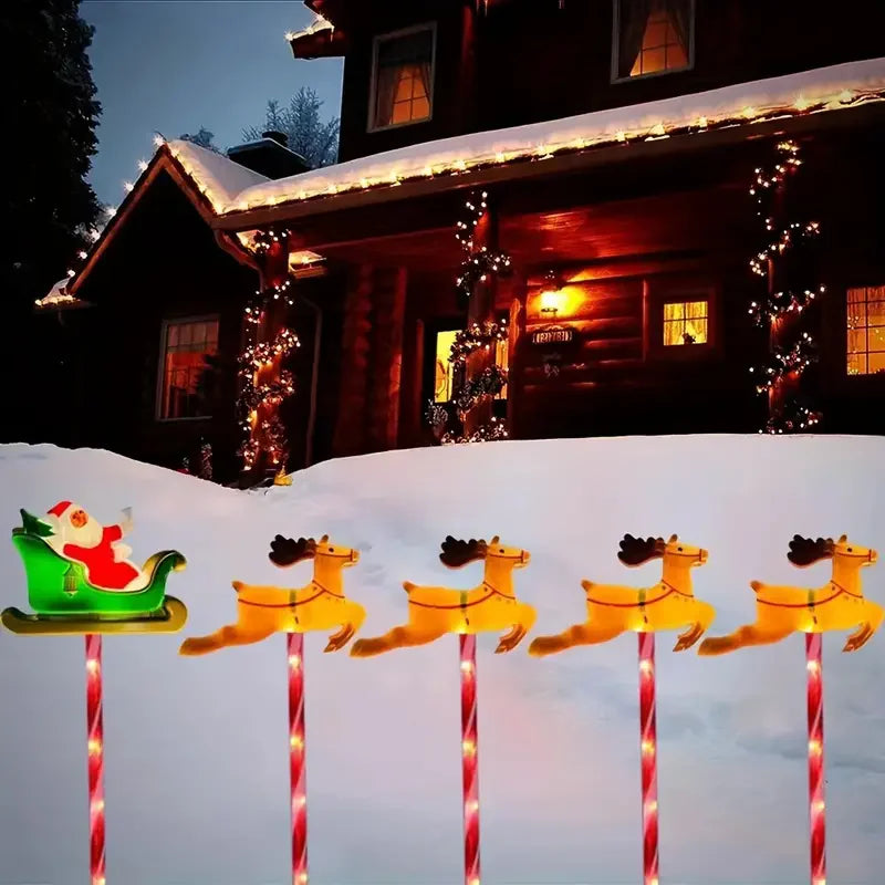 5pcs Solar-Powered Christmas Santa Sleigh and Reindeer Lawn Stake Decoration Set Oudoor Festive LED Lights Garden Decor 800 Vue
