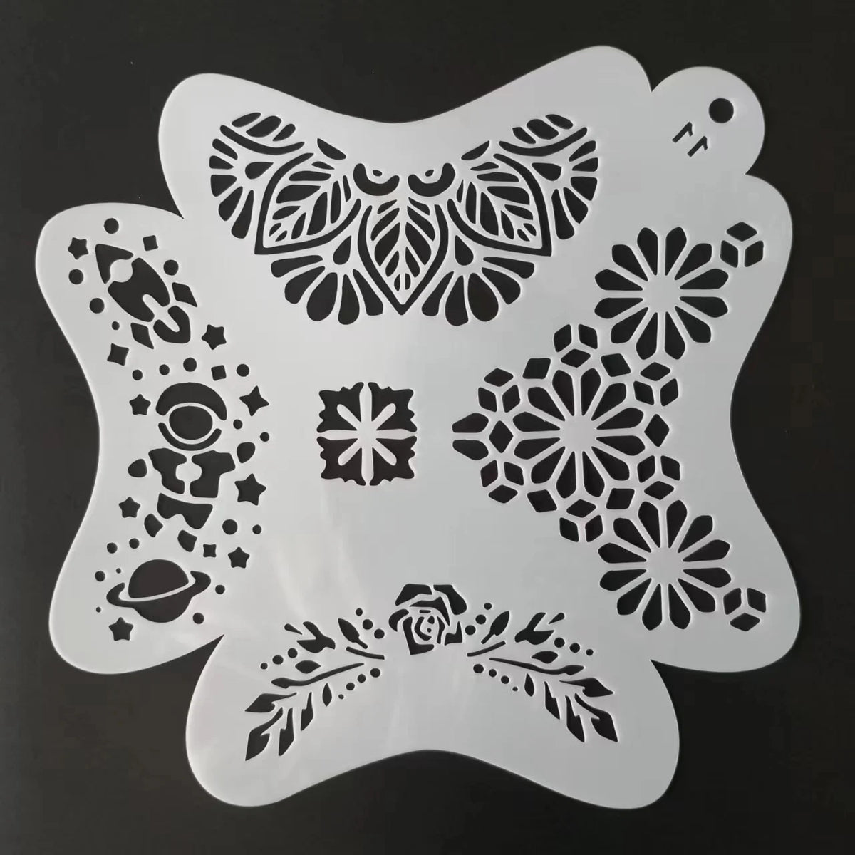 17*17cm Stencils for Body Painting Face Art Halloween Birthday DIY Makeup Stamps Temporary Tattoos Reusable Stencils Plastics Vue LG1711 China Mainland