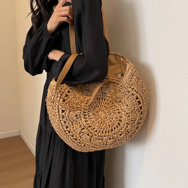 Fashion Large Capacity Handmade Straw Handbag Women Holiday Beach