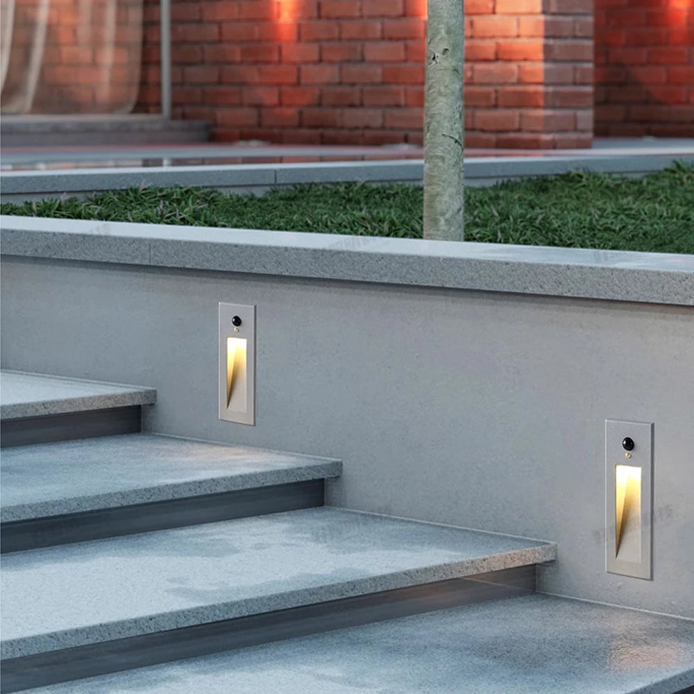 SANDIY Outdoor Step Light Motion Sensor IP65 LED Wall Sconce Outdoor LED Wall Sconce Vue