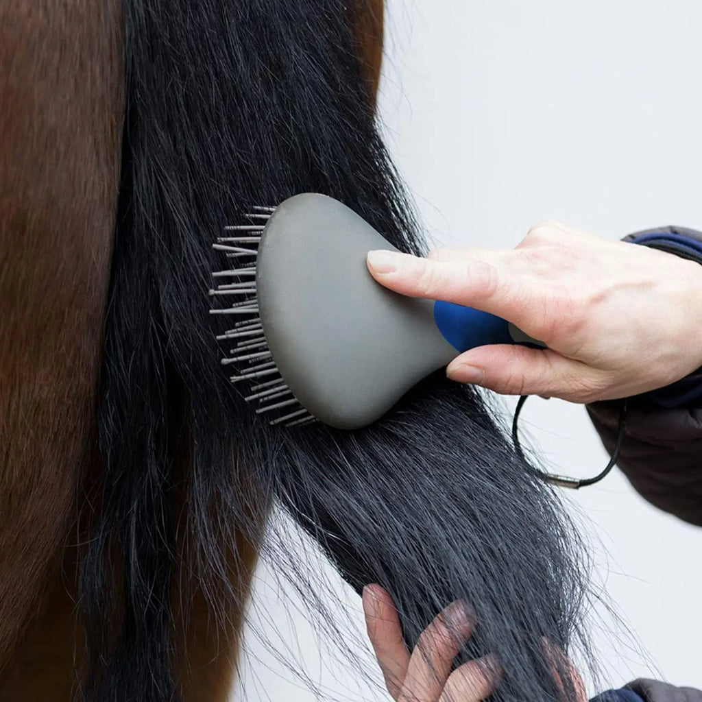1pcs Horse Mane & Tail Brush Round Shaped Soft Rubber Grip Needle Bristles Stable Cleaning Kit Horse Grooming Brush Random Color Vue