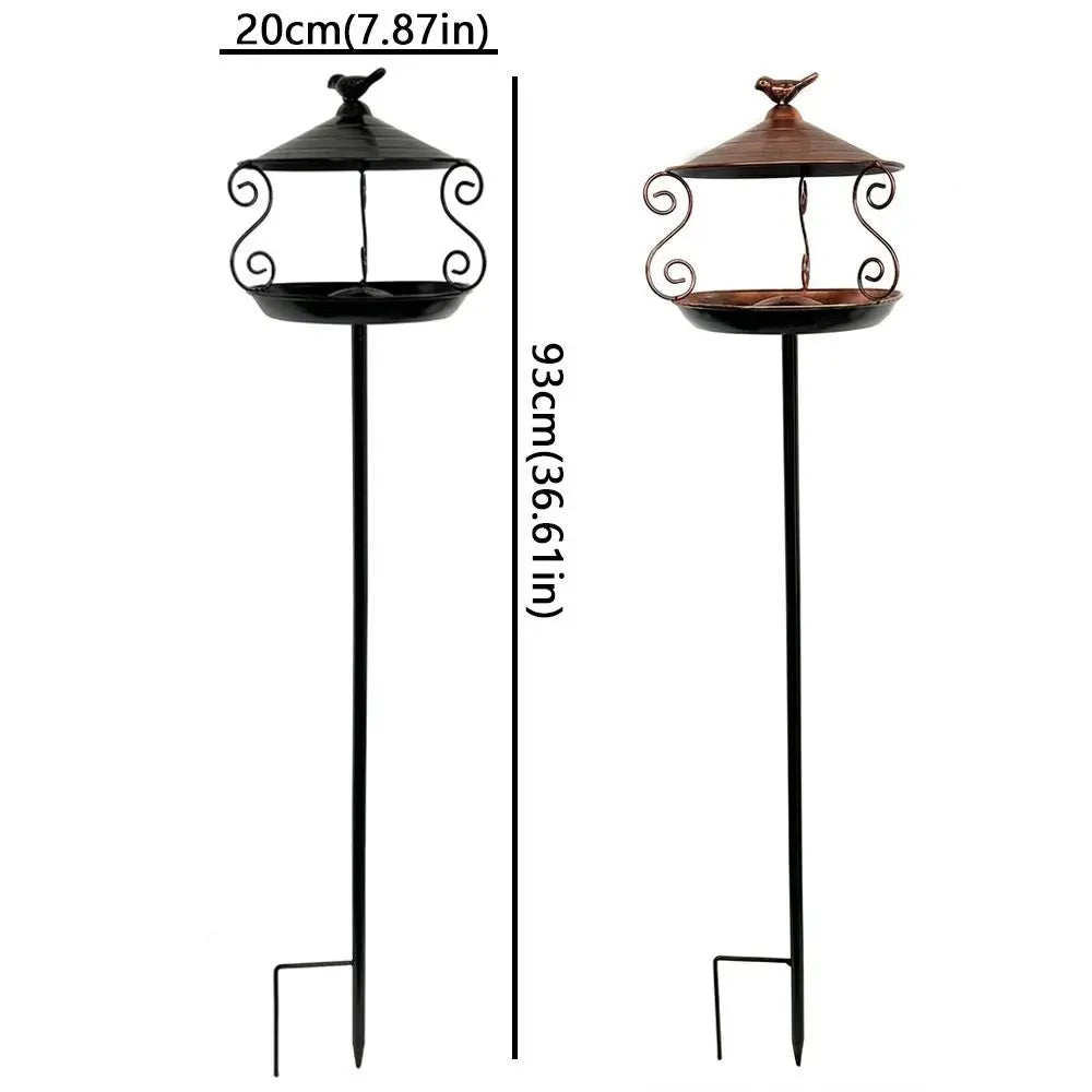 Weatherproof Standing Bird Feeder Iron Art Large Capacity Wild Feeding Station Anti-leakage Retro Style Bird Water Drinker Vue