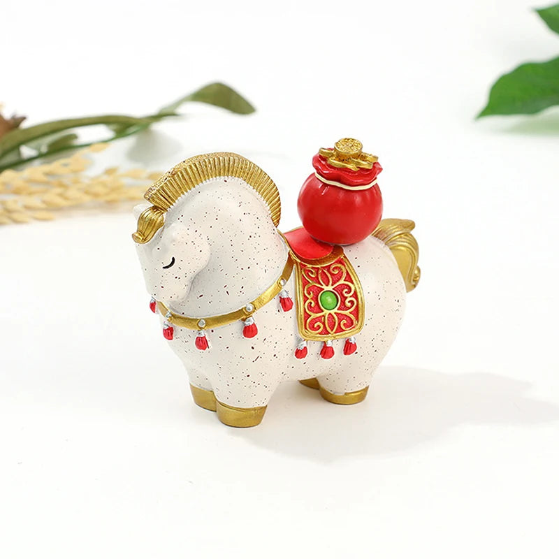 Creative Transfer Zodiac Horse Back Lucky Bag Ingot Can Be Rotated Home Decoration Office Desktop Decoration Vue