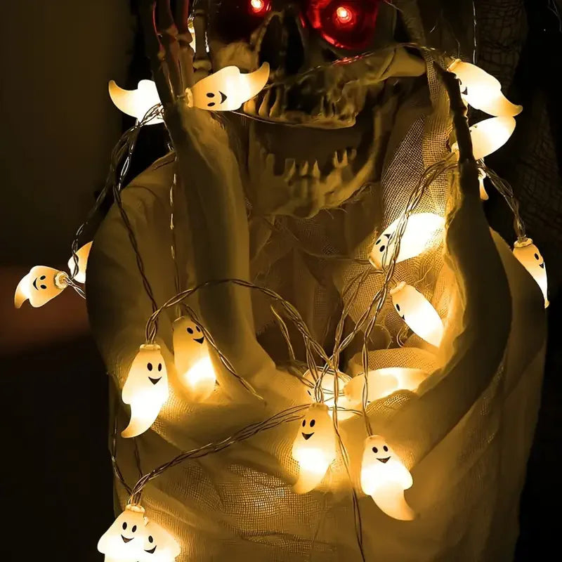 Halloween String Lights Battery-Powered Ghost Lights Cute Spooky Ghost Decor for Indoor Party Halloween Indoor Room Bedroom 817 Vue