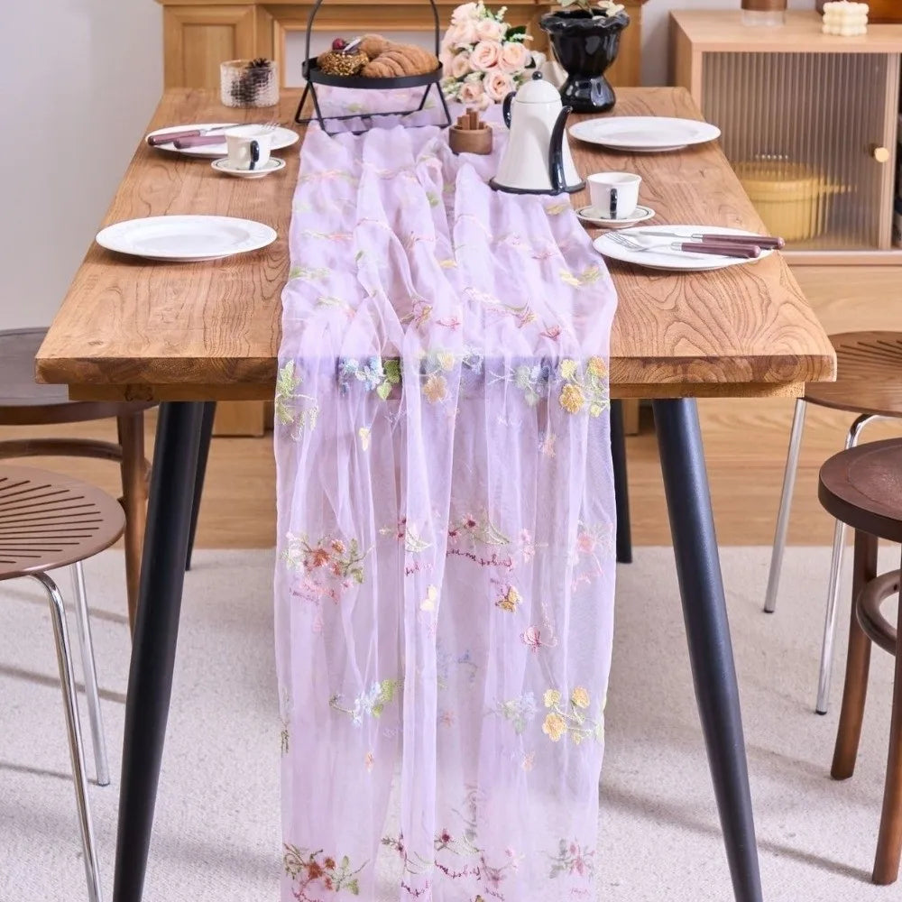 French Vintage Embroidered Floral Table Runner Romantic Semi-Transparent Lace Table Flag Fresh Color Tulle Table Runner Party Vue